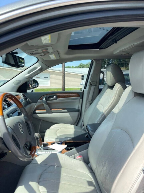 2010 Buick Enclave Image 5