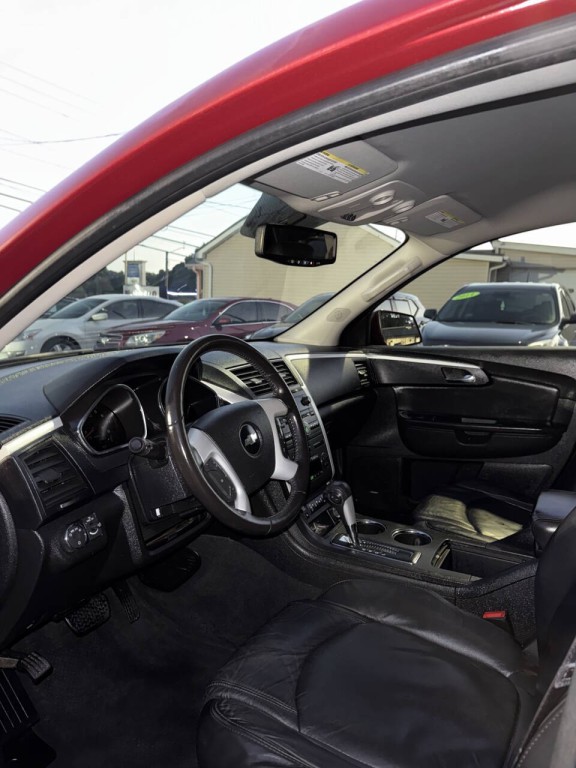 2012 Chevrolet Traverse Image 5