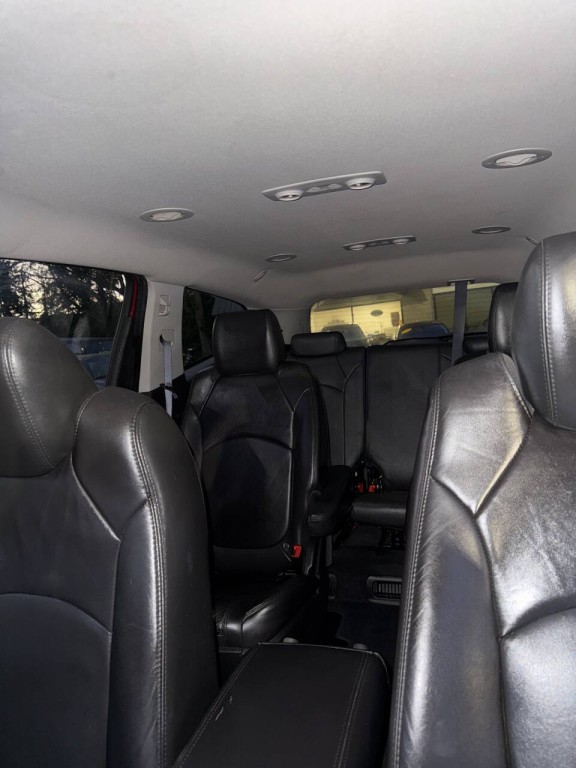 2012 Chevrolet Traverse Image 8