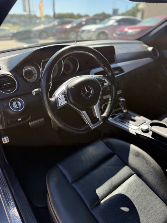 2013 Mercedes-Benz C-Class Image 6