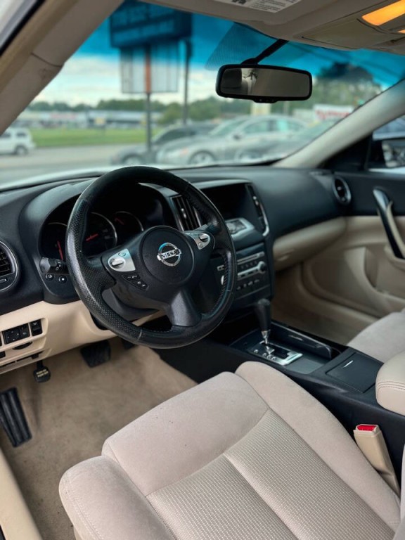 2013 Nissan Maxima Image 5