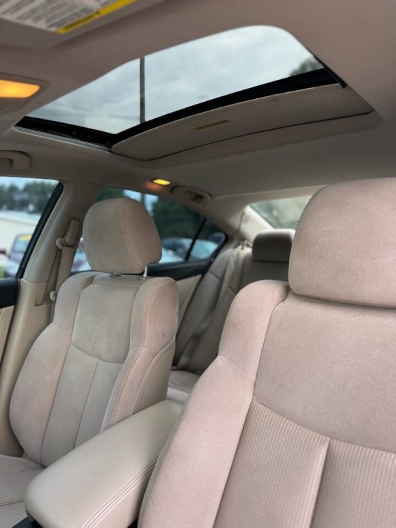 2013 Nissan Maxima Image 8