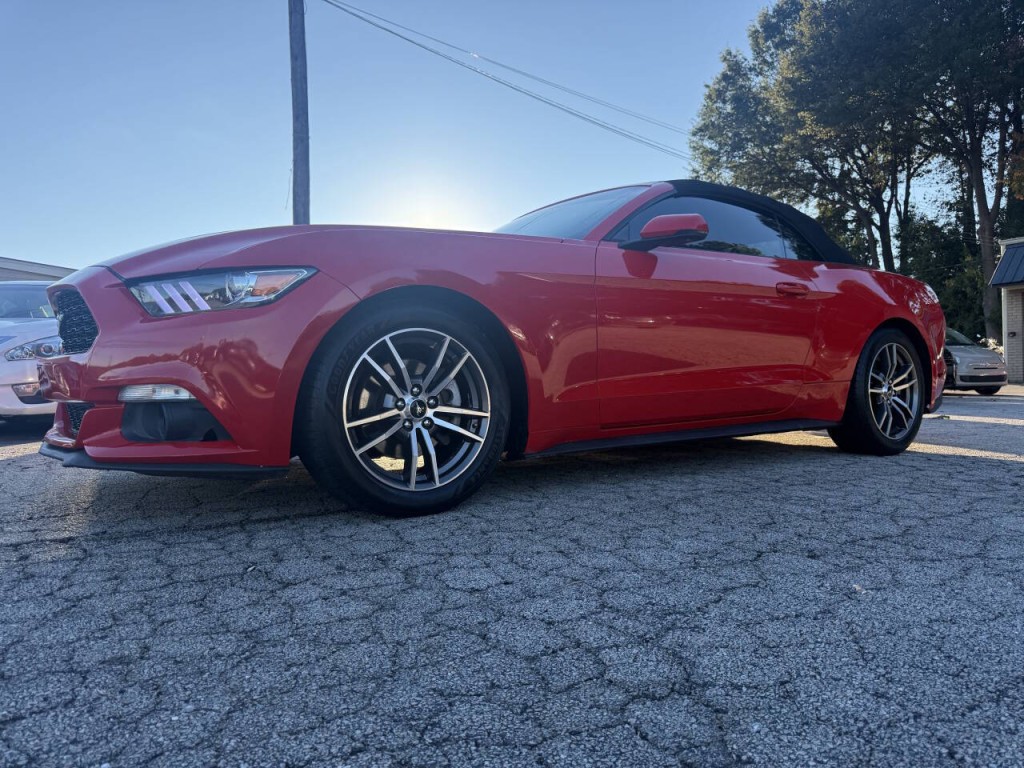 2017 Ford Mustang Image 7