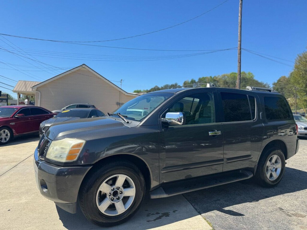 2004 Nissan Armada Image 2