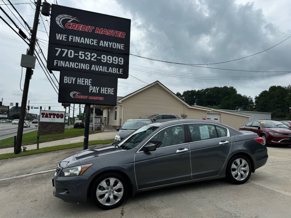 2010 Honda Accord Image 2