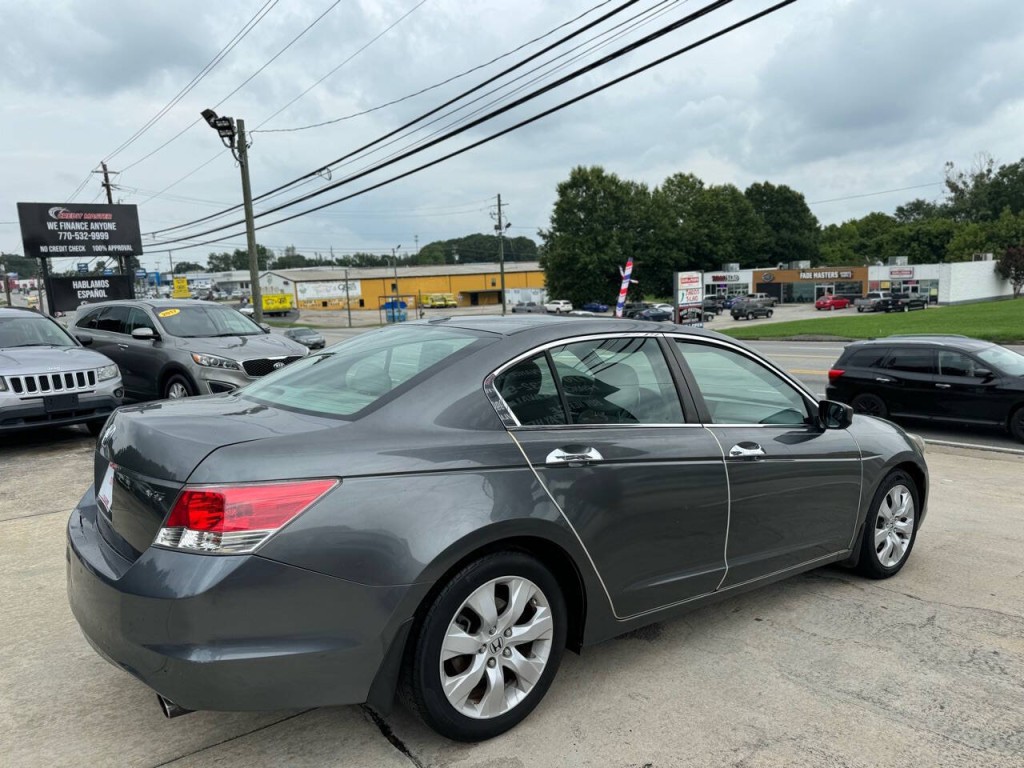 2010 Honda Accord Image 11