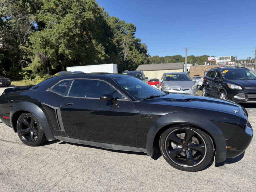 2013 Dodge Challenger Image 4
