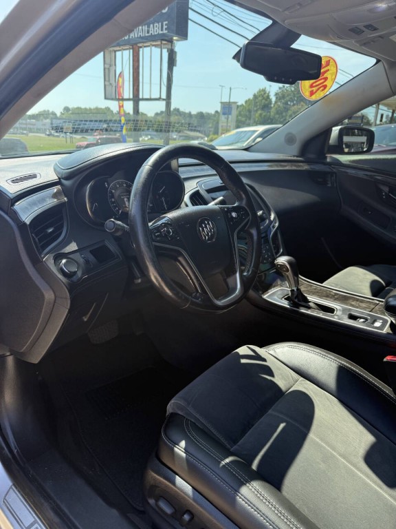 2015 Buick LaCrosse Image 5