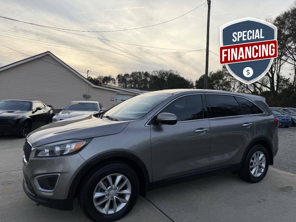 2018 Kia Sorento Image 1