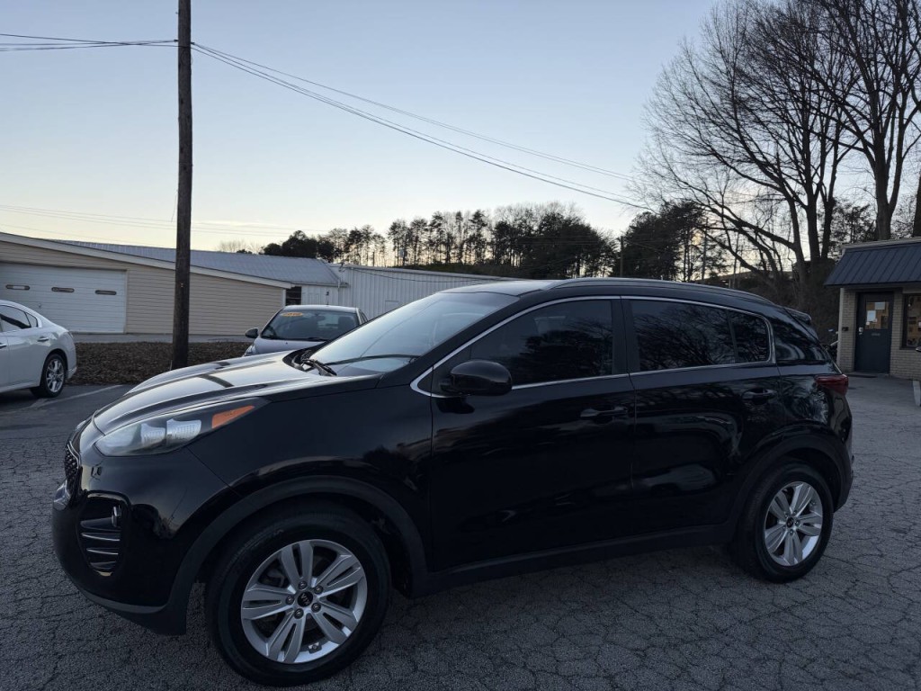 2017 Kia Sportage Image 2