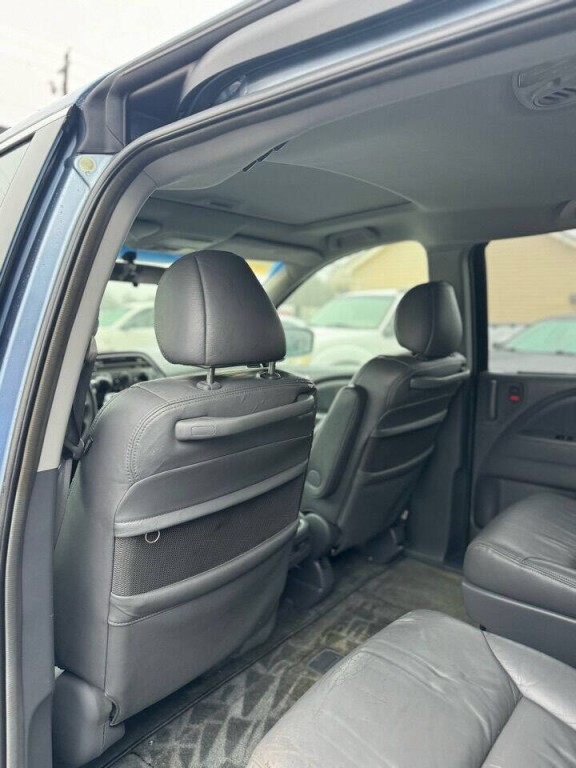 2005 Honda Odyssey Image 8