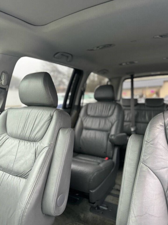 2005 Honda Odyssey Image 11