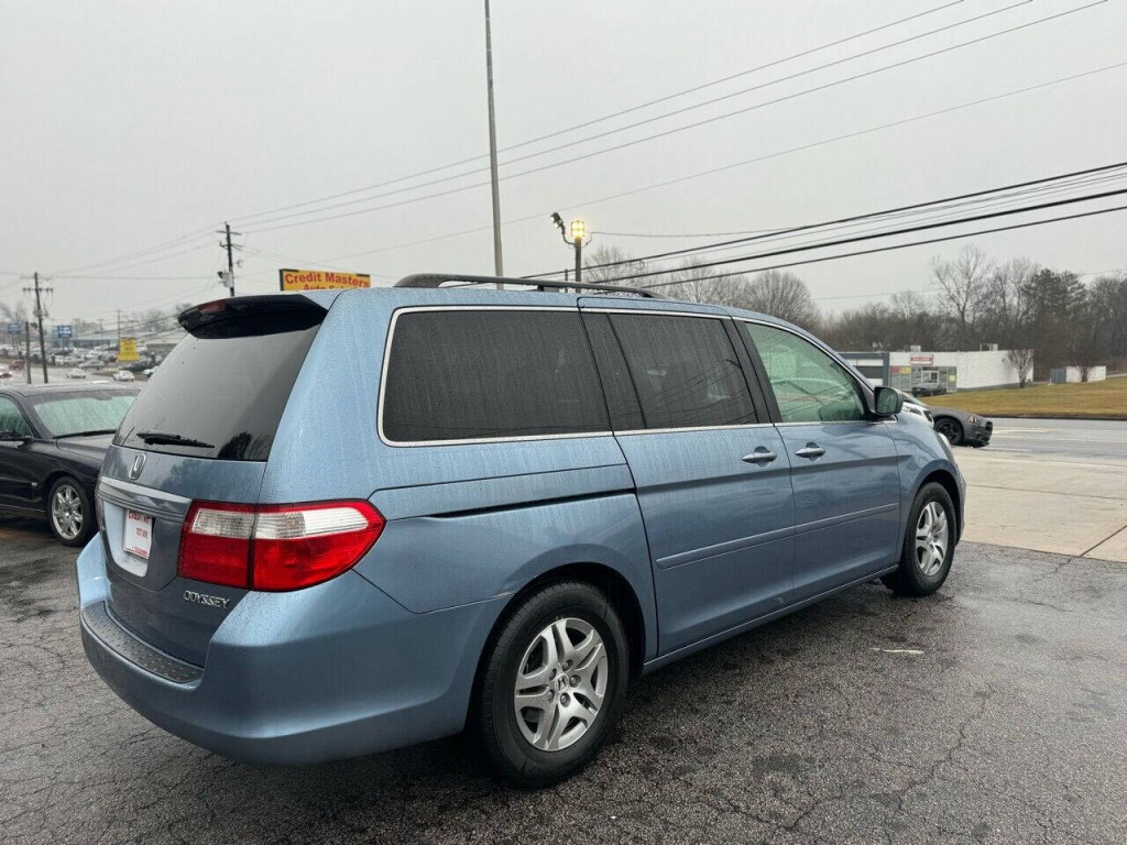 2005 Honda Odyssey Image 12