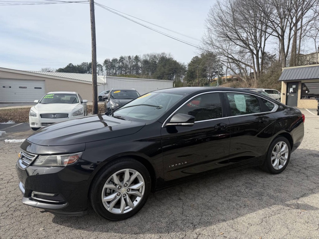 2018 Chevrolet Impala Image 2