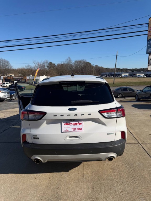 2020 Ford Escape Image 7