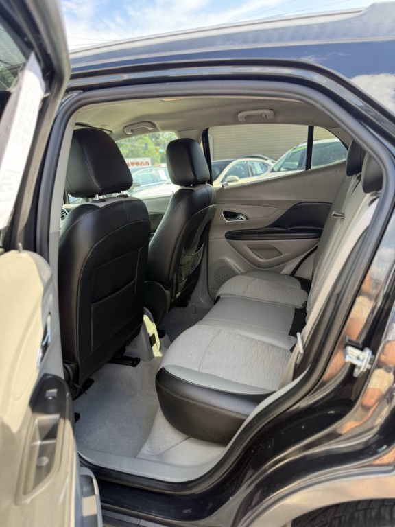 2016 Buick Enclave Image 9