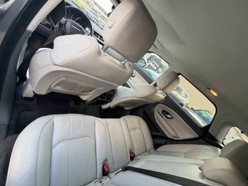 2016 Land Rover Range Rover Evoque Image 6