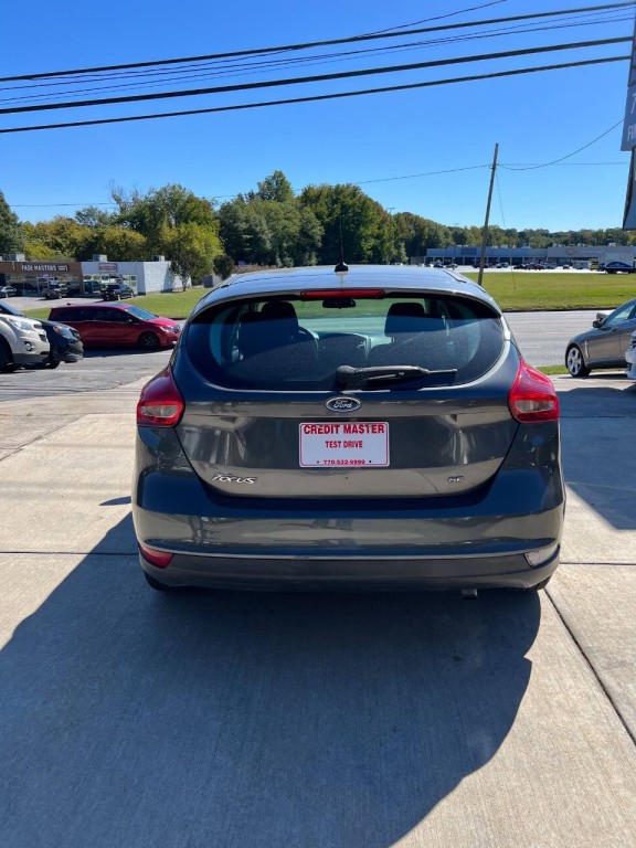 2017 Ford Focus Image 5