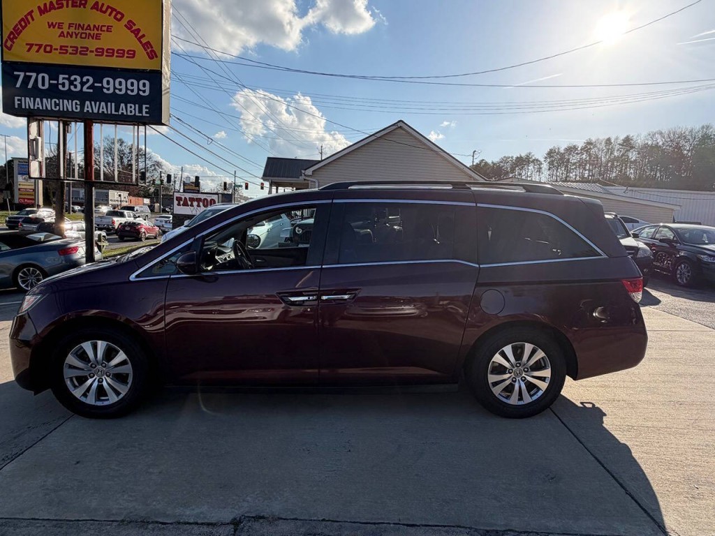 2015 Honda Odyssey Image 2