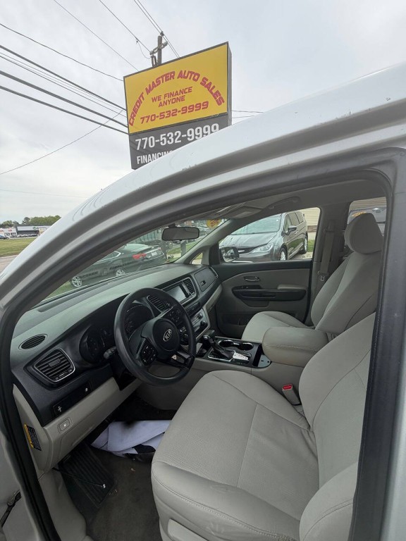 2019 Kia Sedona Image 5