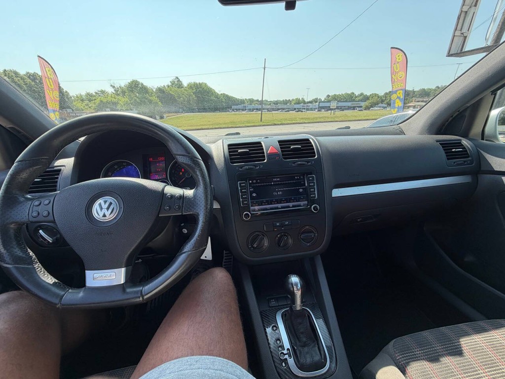 2007 Volkswagen GTI Image 3