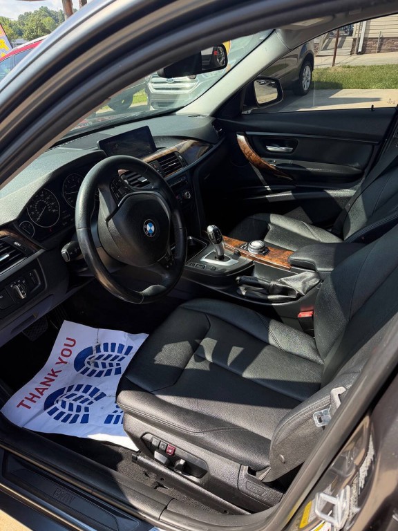 2014 BMW 3 Series Image 7