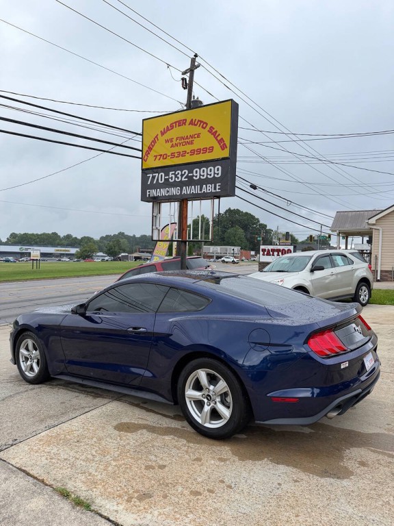 2019 Ford Mustang Image 2