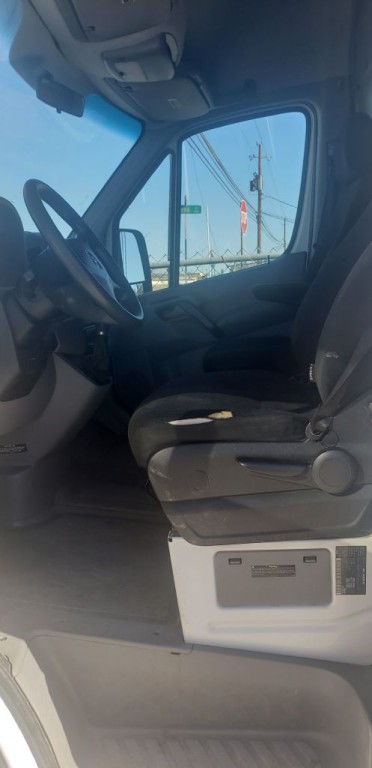 2016 Mercedes-Benz Sprinter Image 4