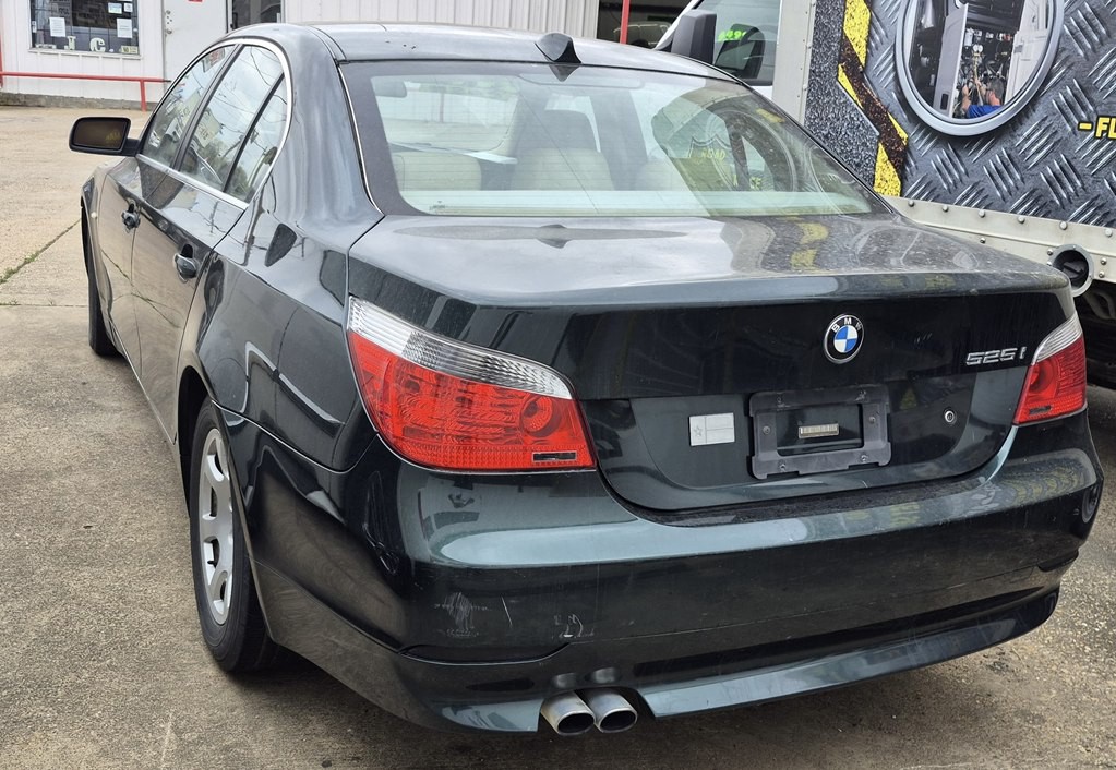 2004 BMW 5 Series Image 6