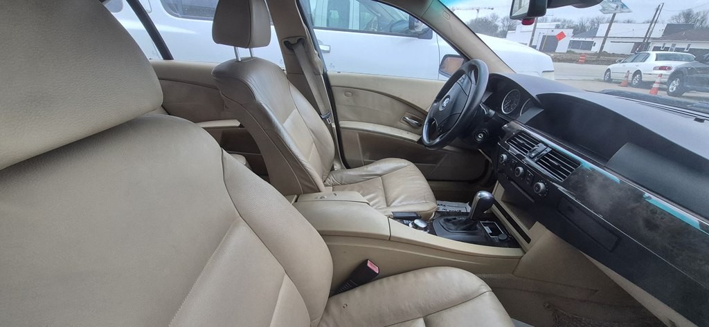 2004 BMW 5 Series Image 8