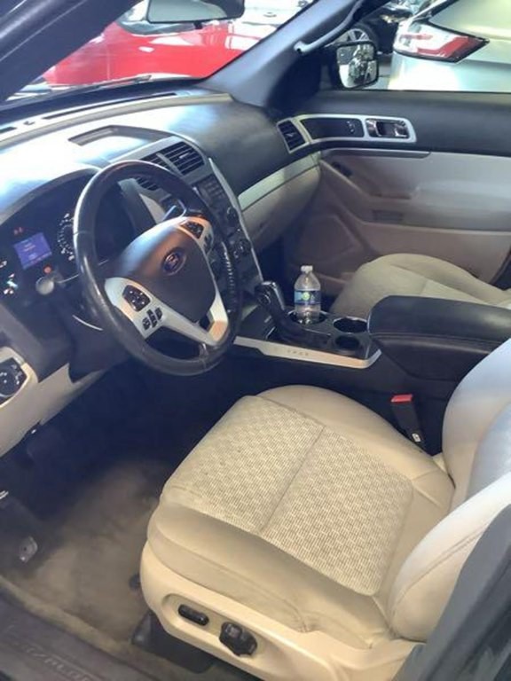 2013 Ford Explorer Image 5