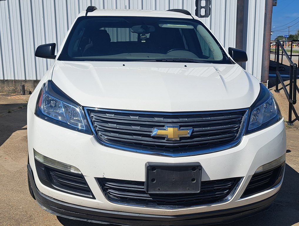 2014 Chevrolet Traverse Image 2