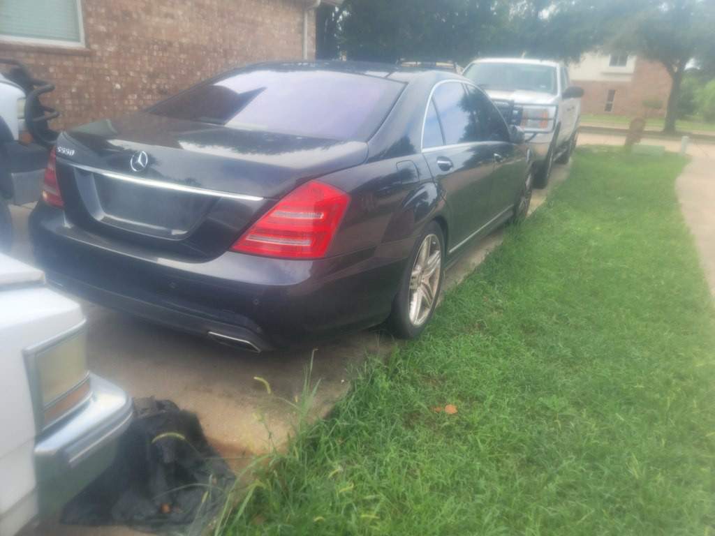 2011 Mercedes-Benz S-Class Image 4