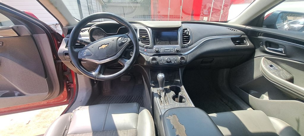 2015 Chevrolet Impala Image 13