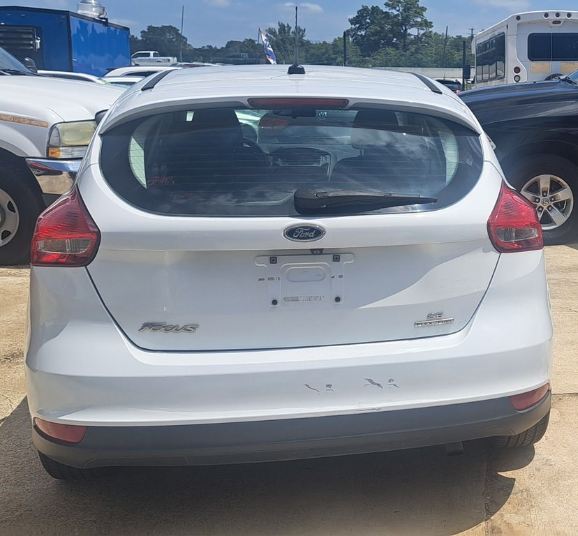 2016 Ford Focus Image 4