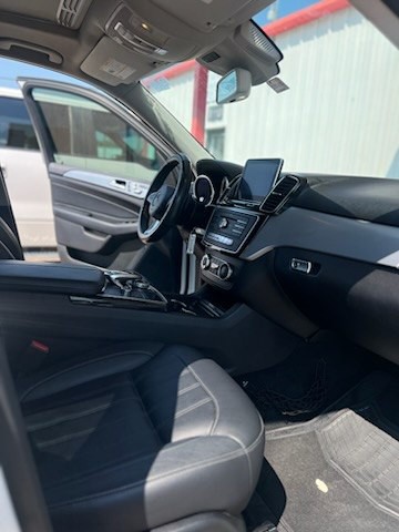 2016 Mercedes-Benz GLE-Class Image 4