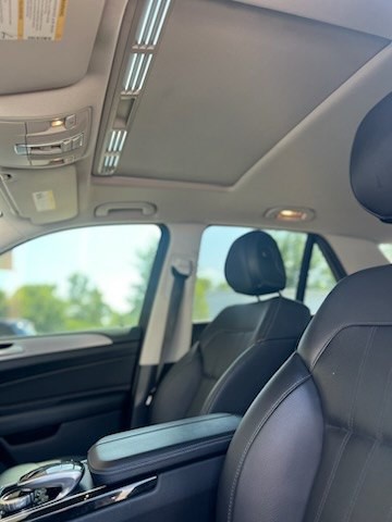 2016 Mercedes-Benz GLE-Class Image 9