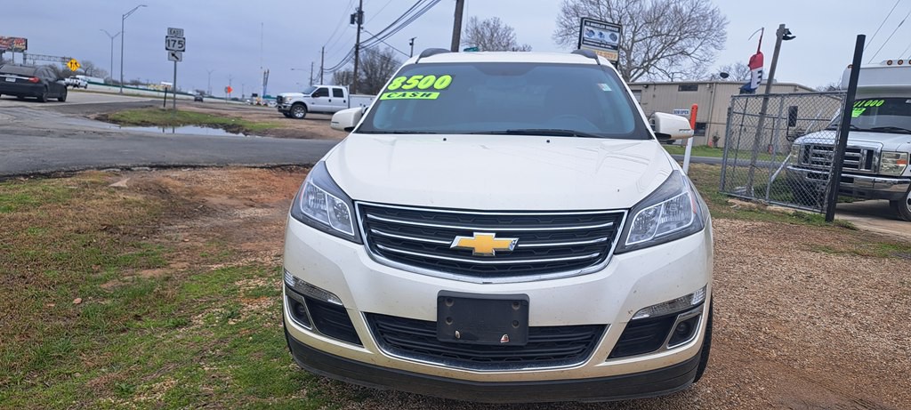 2013 Chevrolet Traverse Image 3