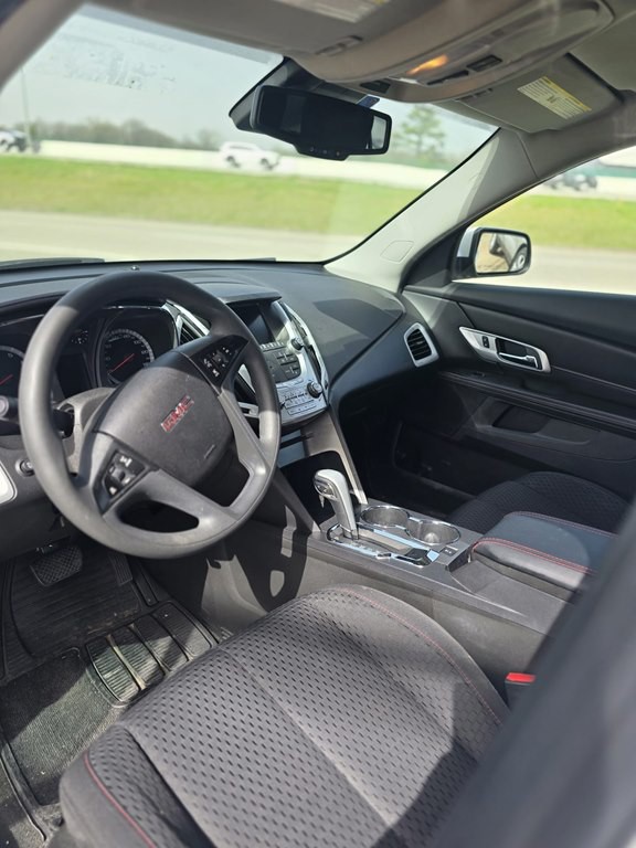 2015 GMC Terrain Image 9