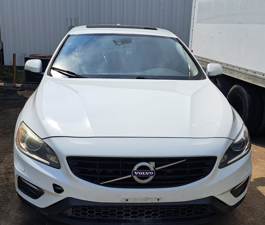 2017 Volvo S60 Image 1