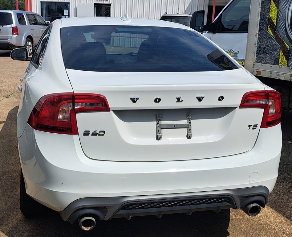 2017 Volvo S60 Image 3