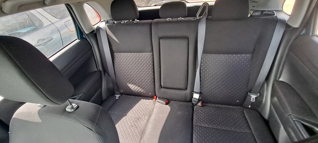 2011 Mitsubishi Outlander Image 10