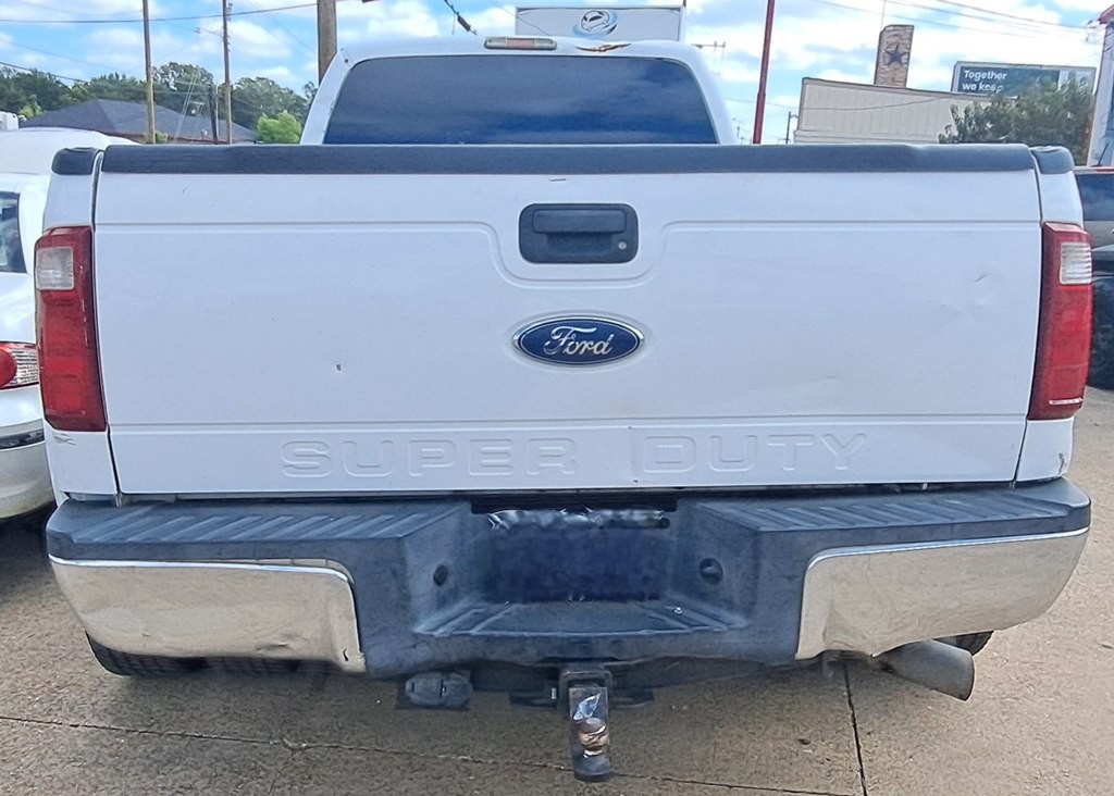 2012 Ford F-350 Image 2