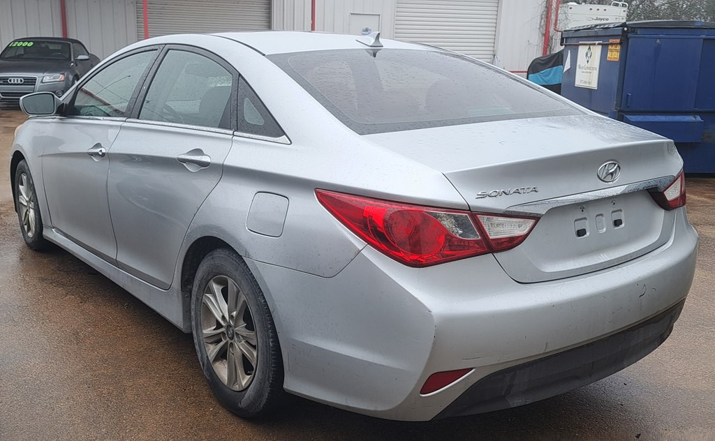 2014 Hyundai Sonata Image 7