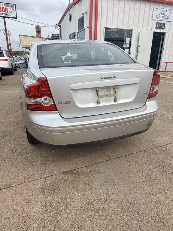 2004 Volvo S40 Image 5