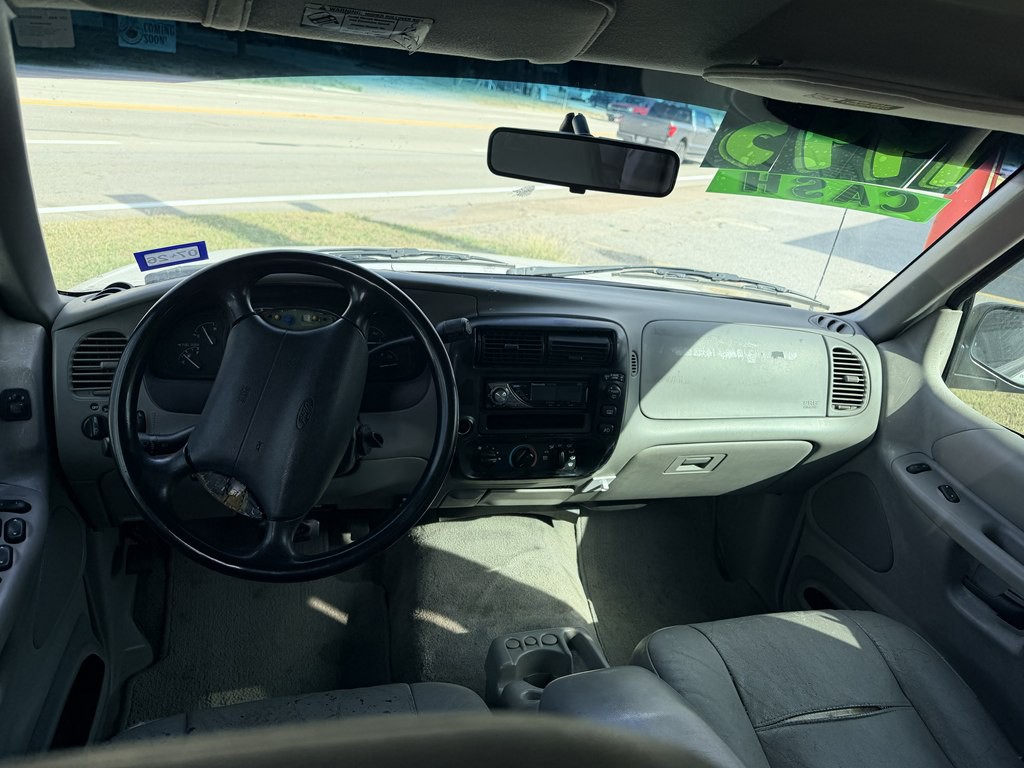 2001 Ford Explorer Image 5