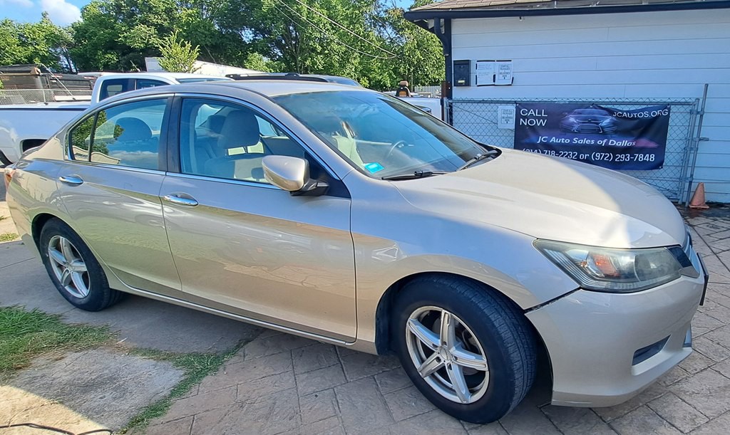 2015 Honda Accord Image 5