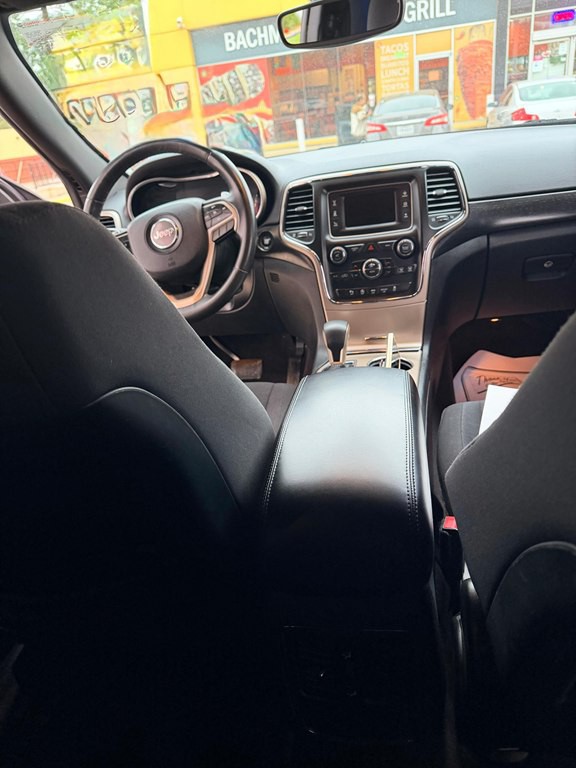 2017 Jeep Grand Cherokee Image 5