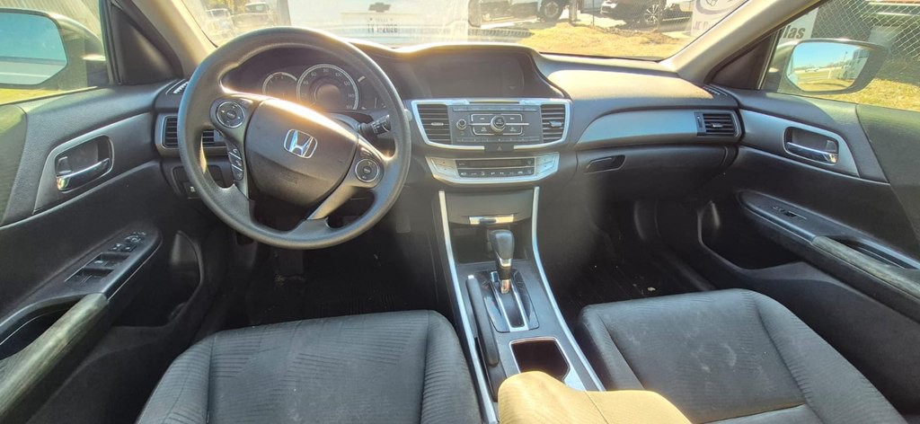2015 Honda Accord Image 6