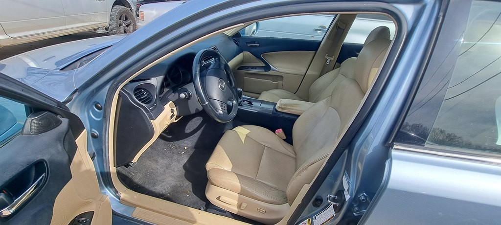 2008 Lexus IS Image 7